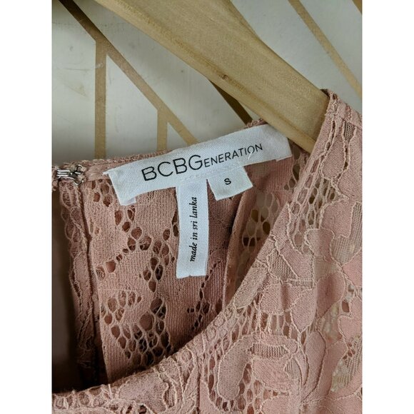 BCBGeneration Women's Pink Lace Sheer Tank Blouse Sleeveless Size Small - Picture 7 of 8